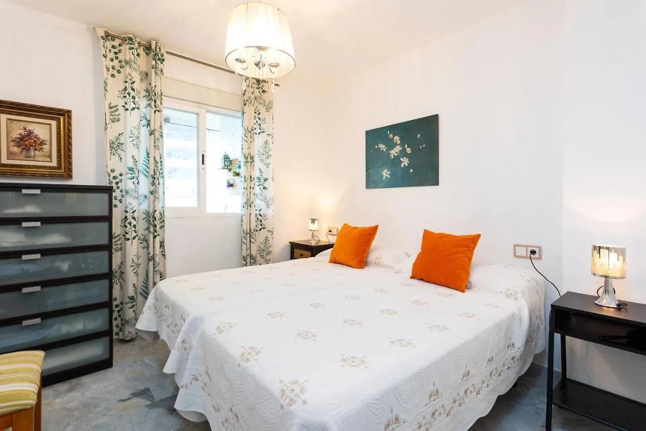 Beautiful Apartment With Pool Marbella