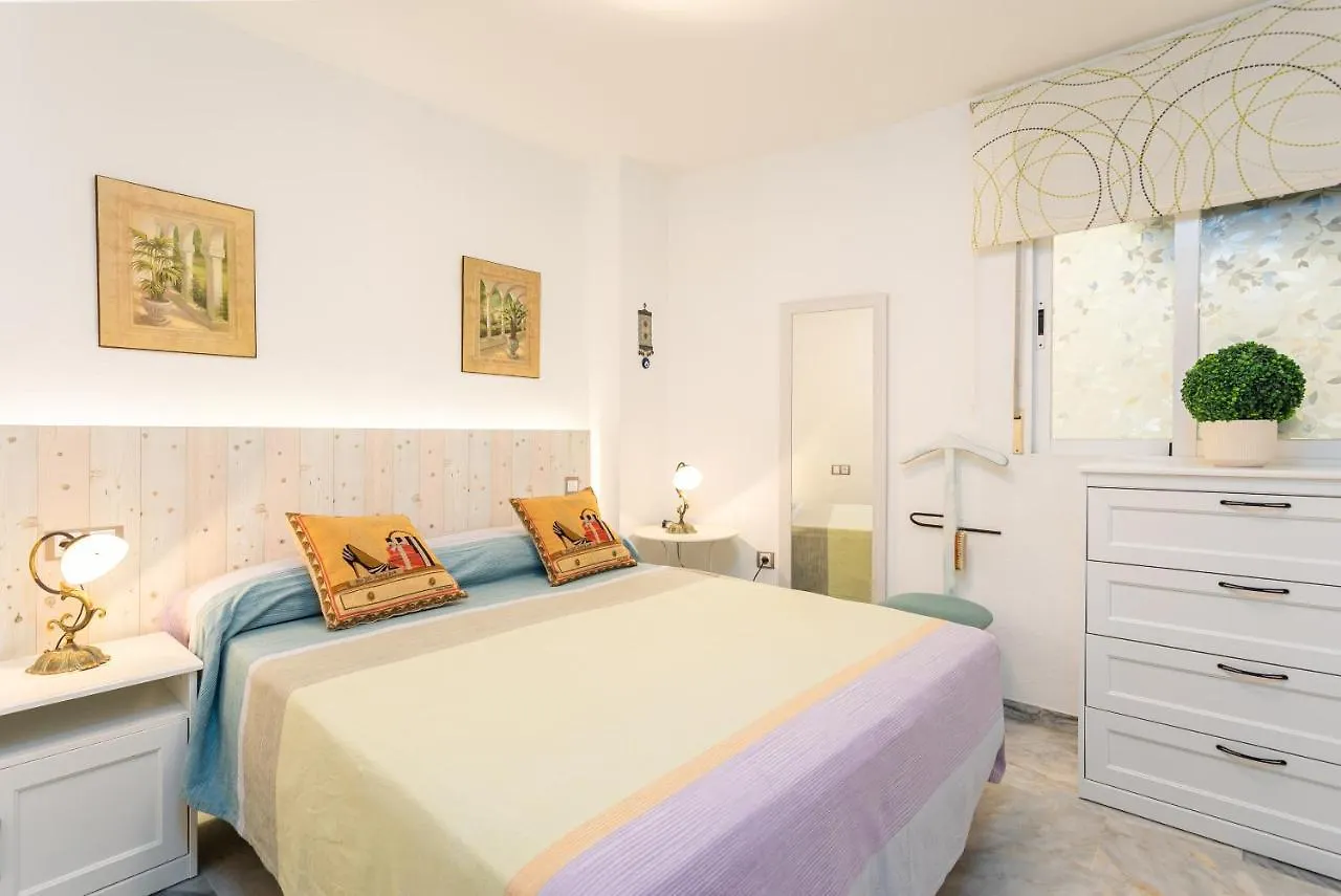 Beautiful Apartment With Pool Marbella