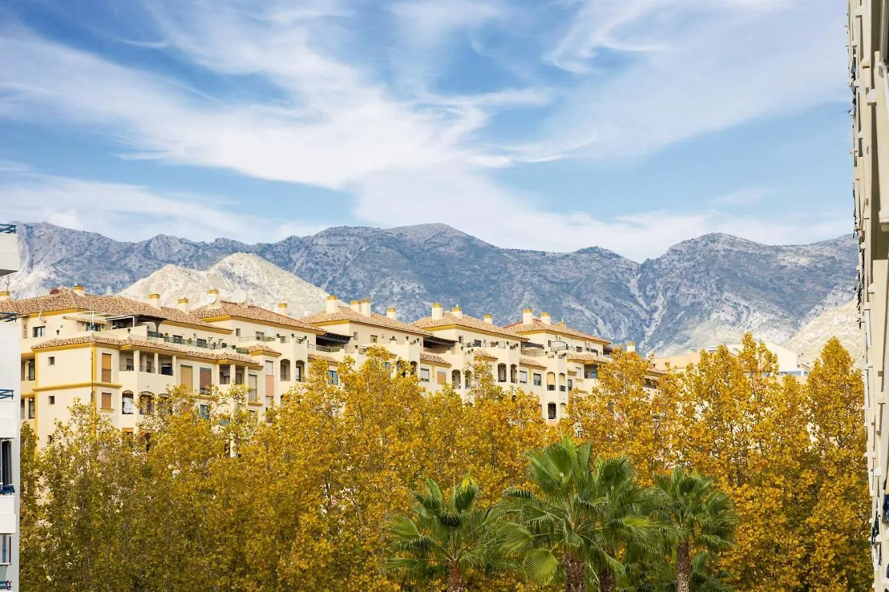 Beautiful Apartment With Pool Marbella